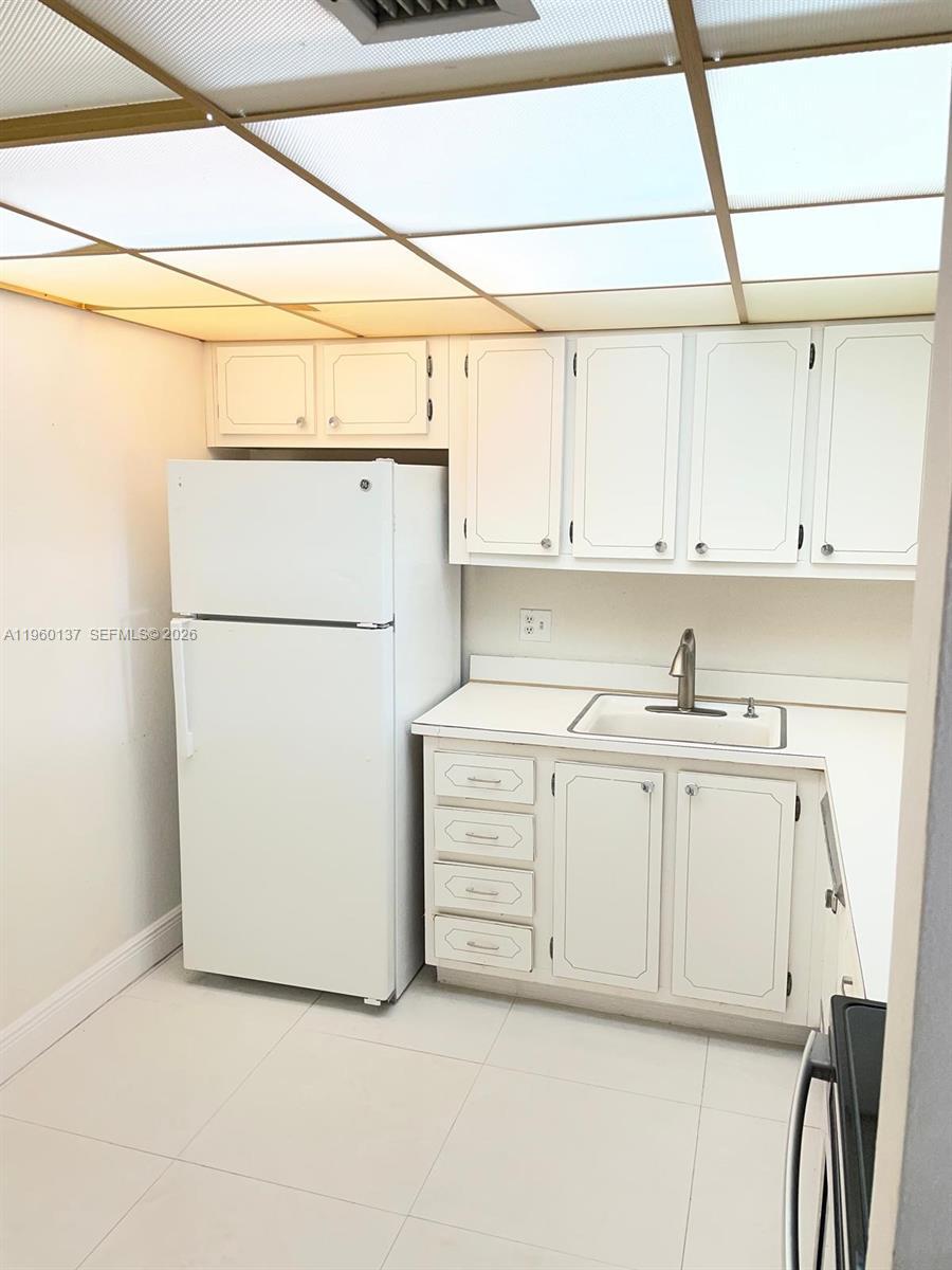 470 Executive Center Dr # 1C, West Palm Beach FL 33401 photo 4