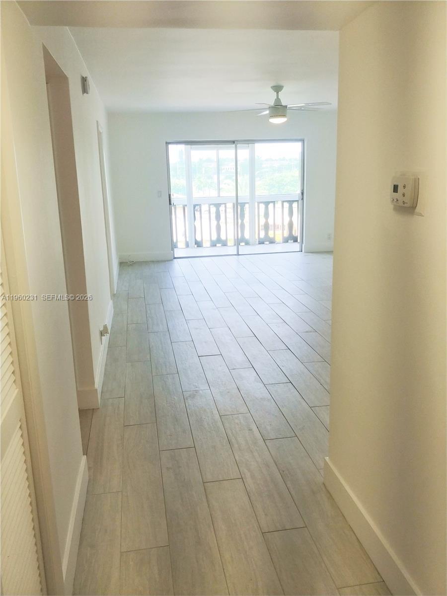 215 SE 3rd Ave # 307C, Hallandale Beach FL 33009 photo 2