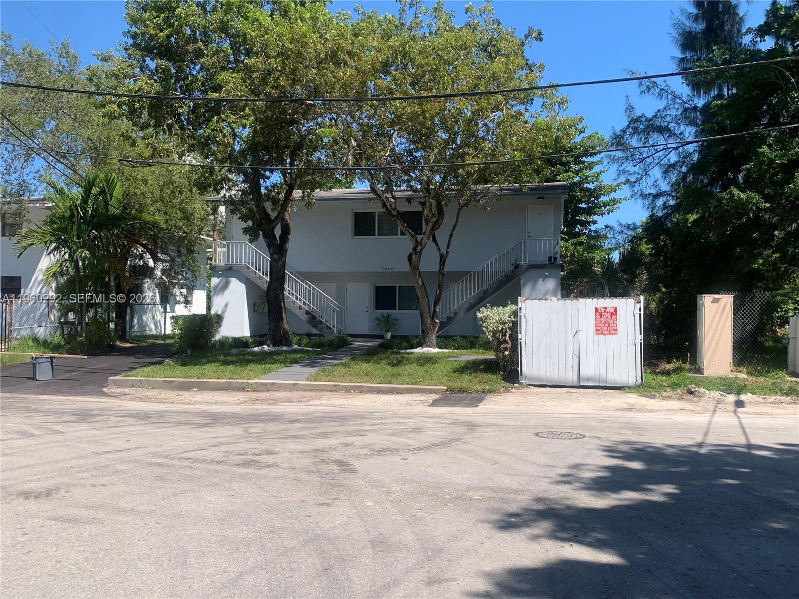 7843 NE 10th Ave # 2, Miami FL 33138