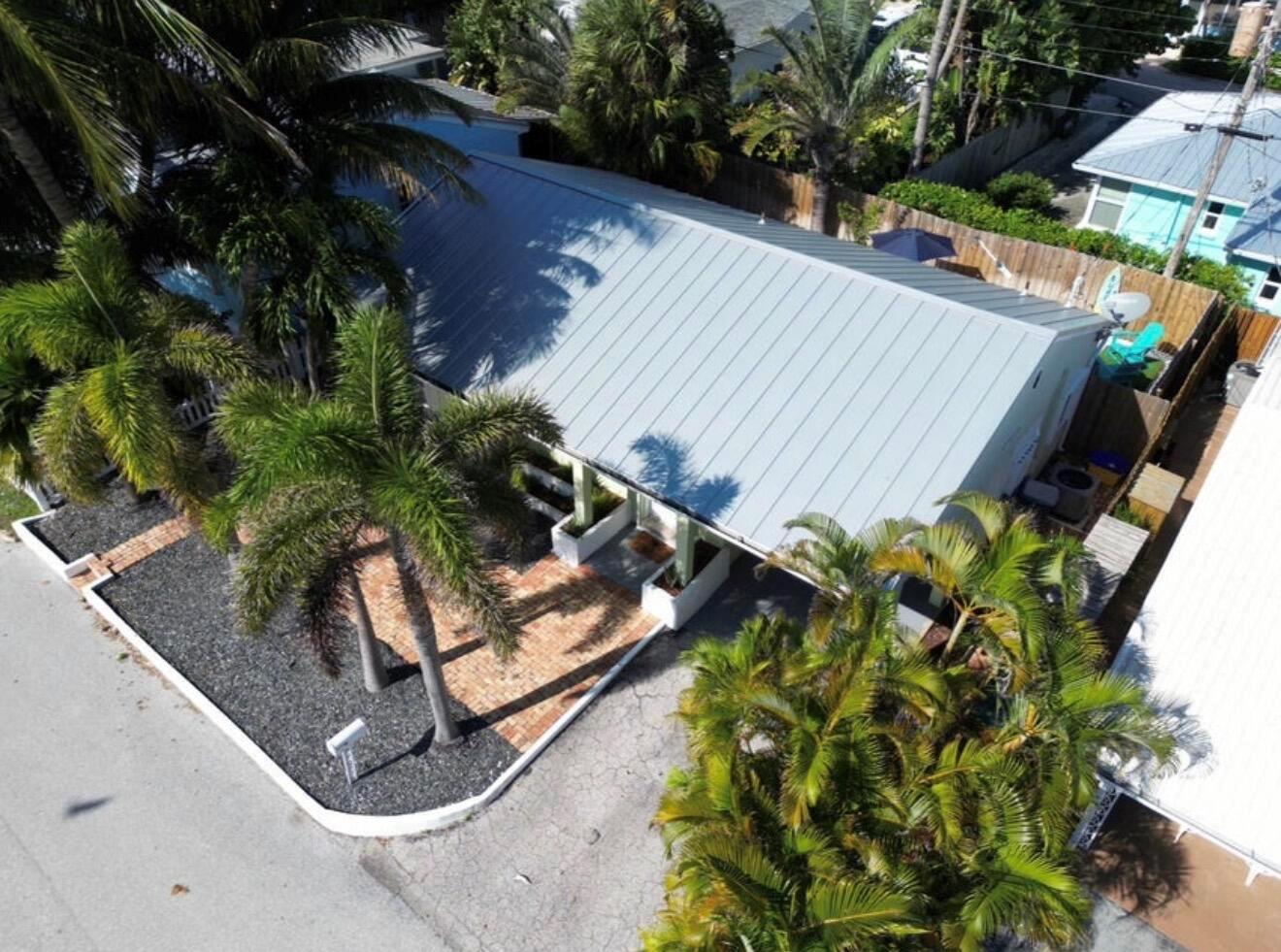 49 Douglas Drive, Ocean Ridge FL 33435 photo 3
