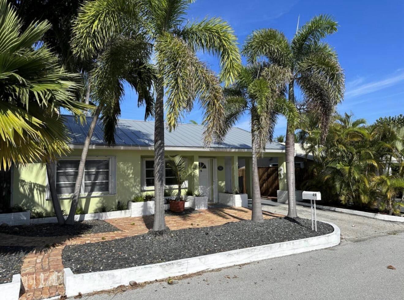 49 Douglas Drive, Ocean Ridge FL 33435 photo 5
