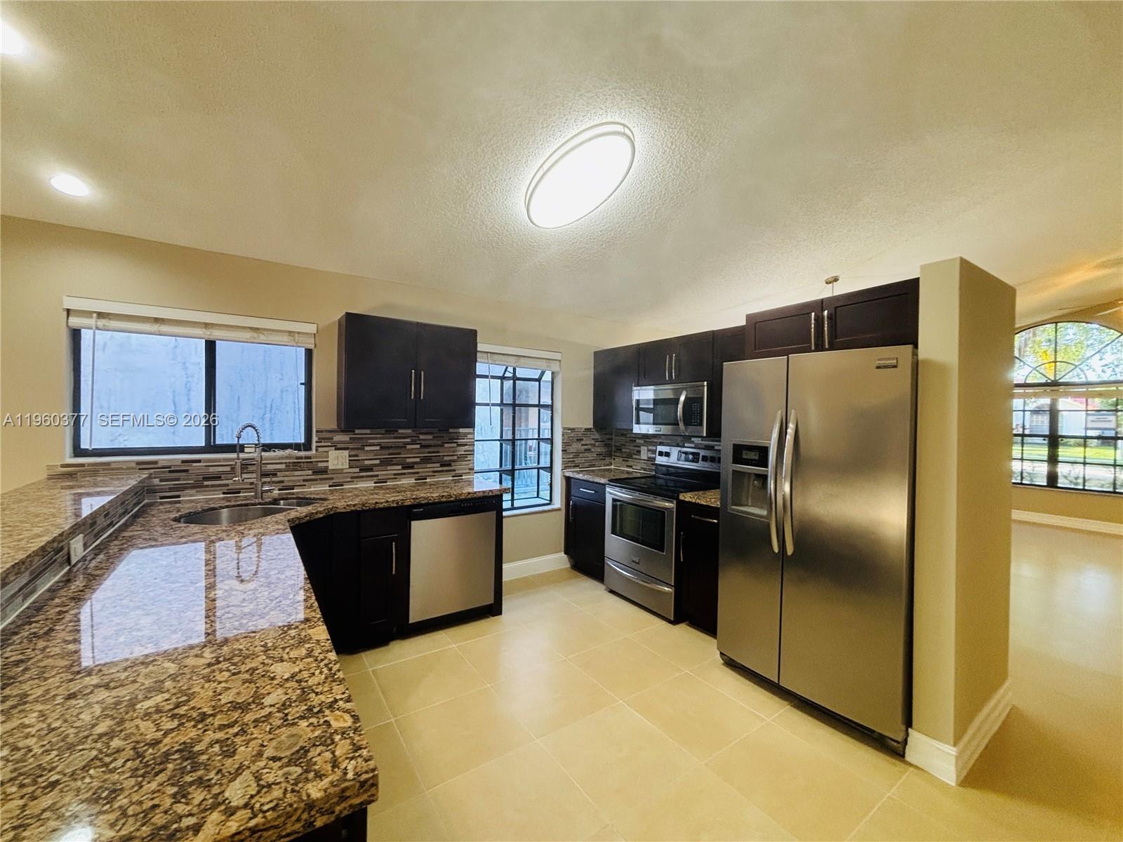 4176 NW 5th Dr, Deerfield Beach FL 33442 photo 5