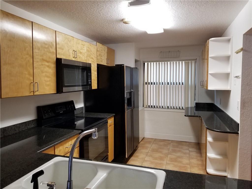 430 Commodore Drive # 210, Plantation FL 33325