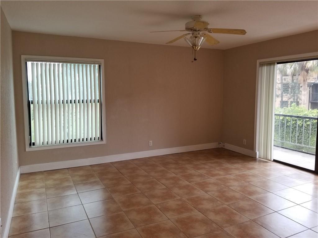 430 Commodore Drive # 210, Plantation FL 33325 photo 5