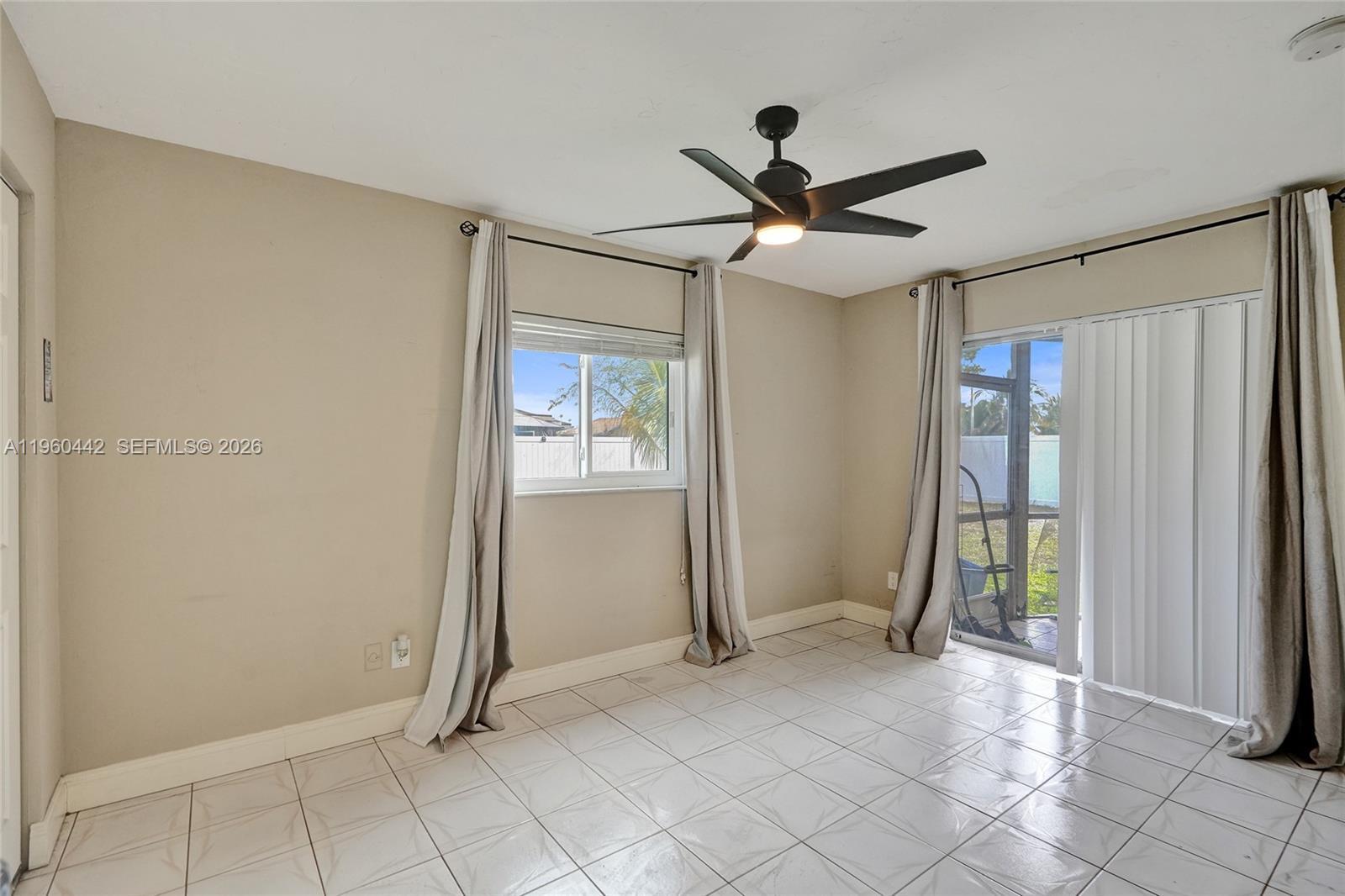 9607 NW 81st St, Tamarac FL 33321 photo 4