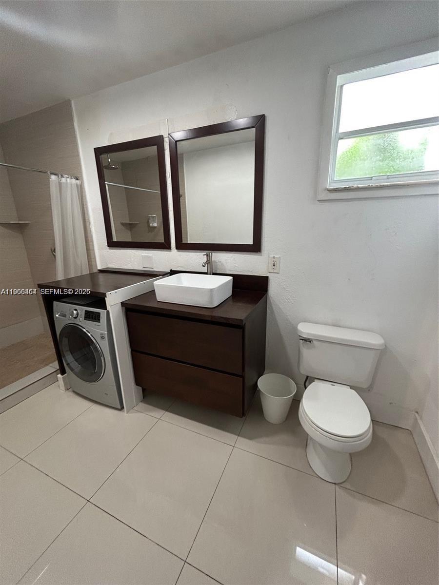 1531 NE 35th St, Oakland Park FL 33334 photo 5