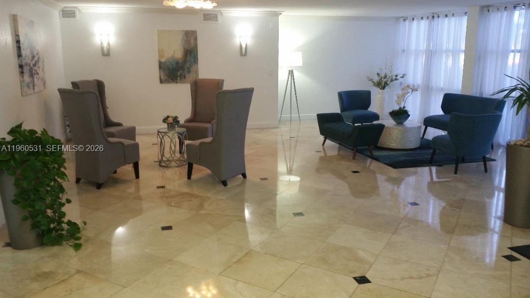 800 Parkview Dr # 416, Hallandale Beach FL 33009 photo 2