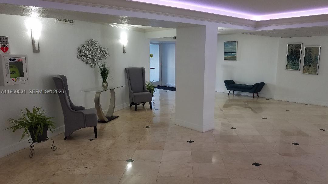 800 Parkview Dr # 416, Hallandale Beach FL 33009 photo 3