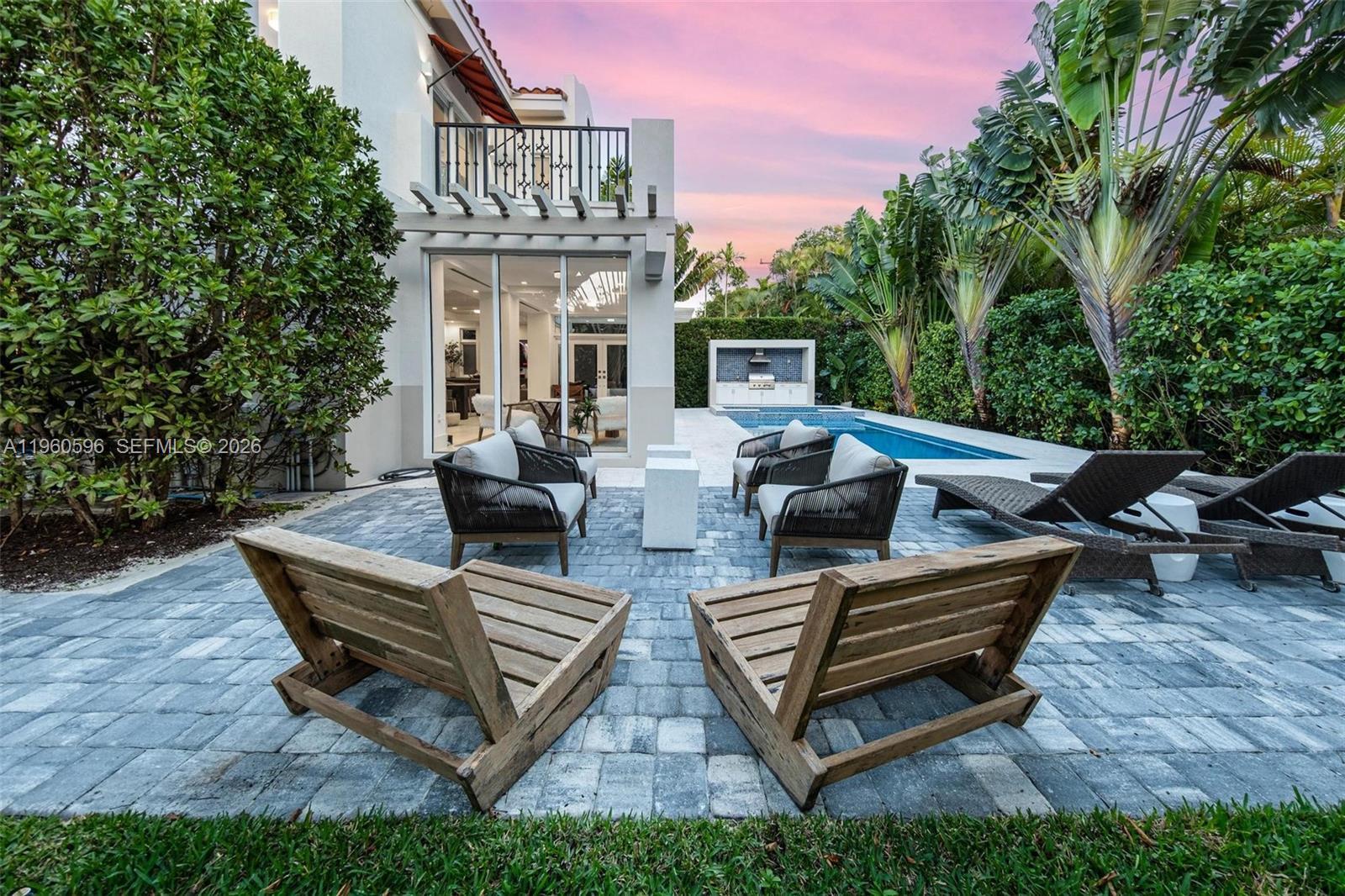 722 Navarre Ave, Coral Gables FL 33134 photo 3