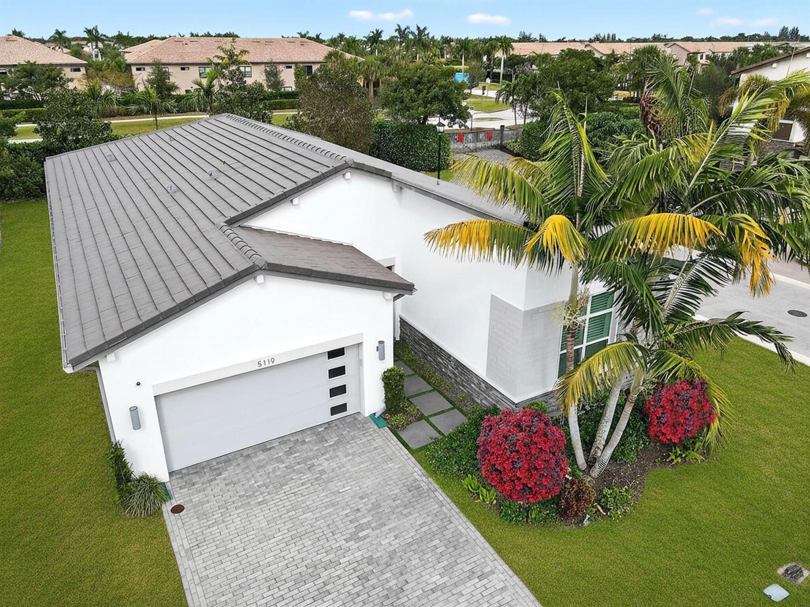 5119 Beland Drive, Lake Worth FL 33467 photo 4