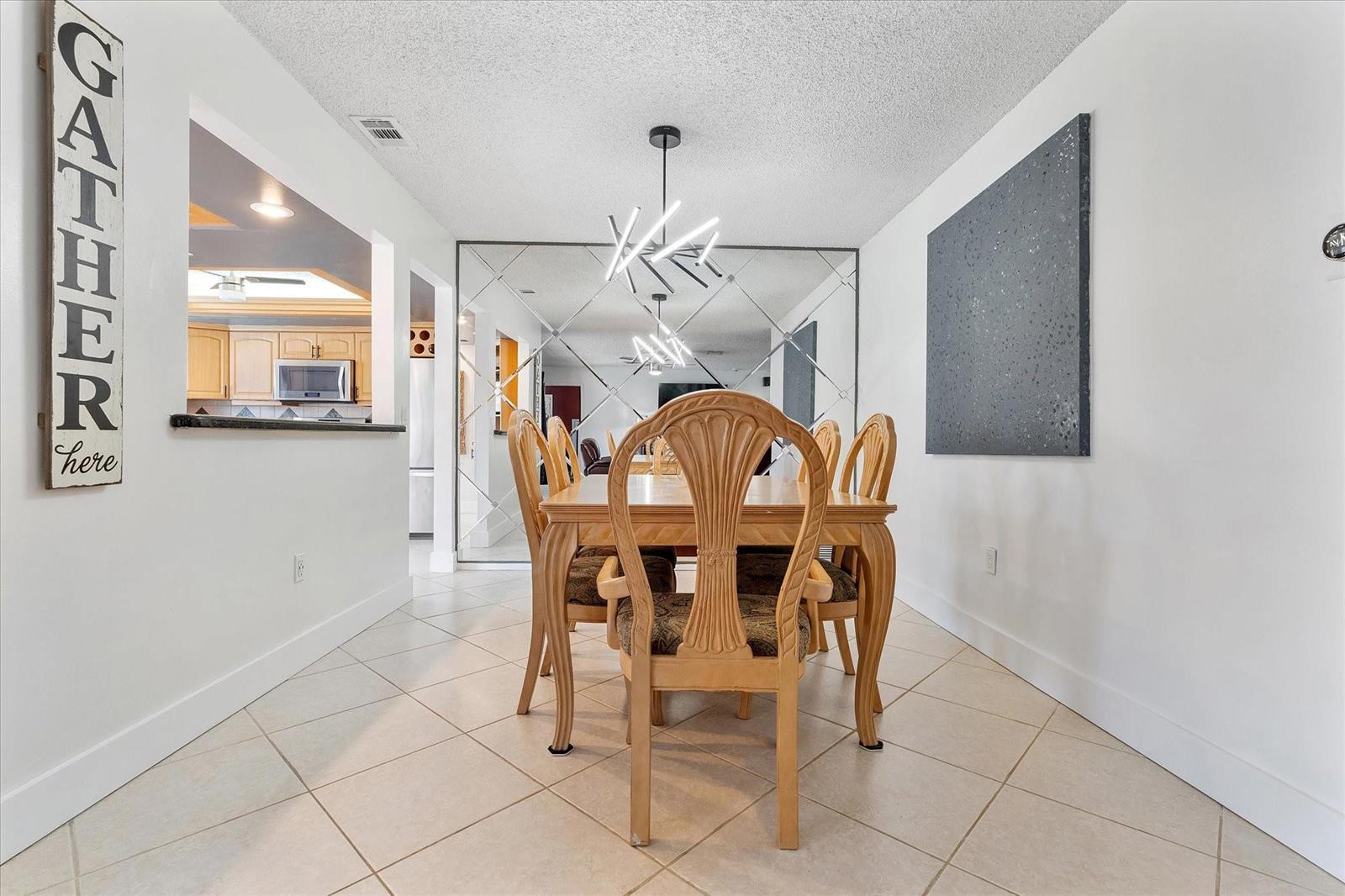 10490 NW 24th Street, Sunrise FL 33322 photo 5
