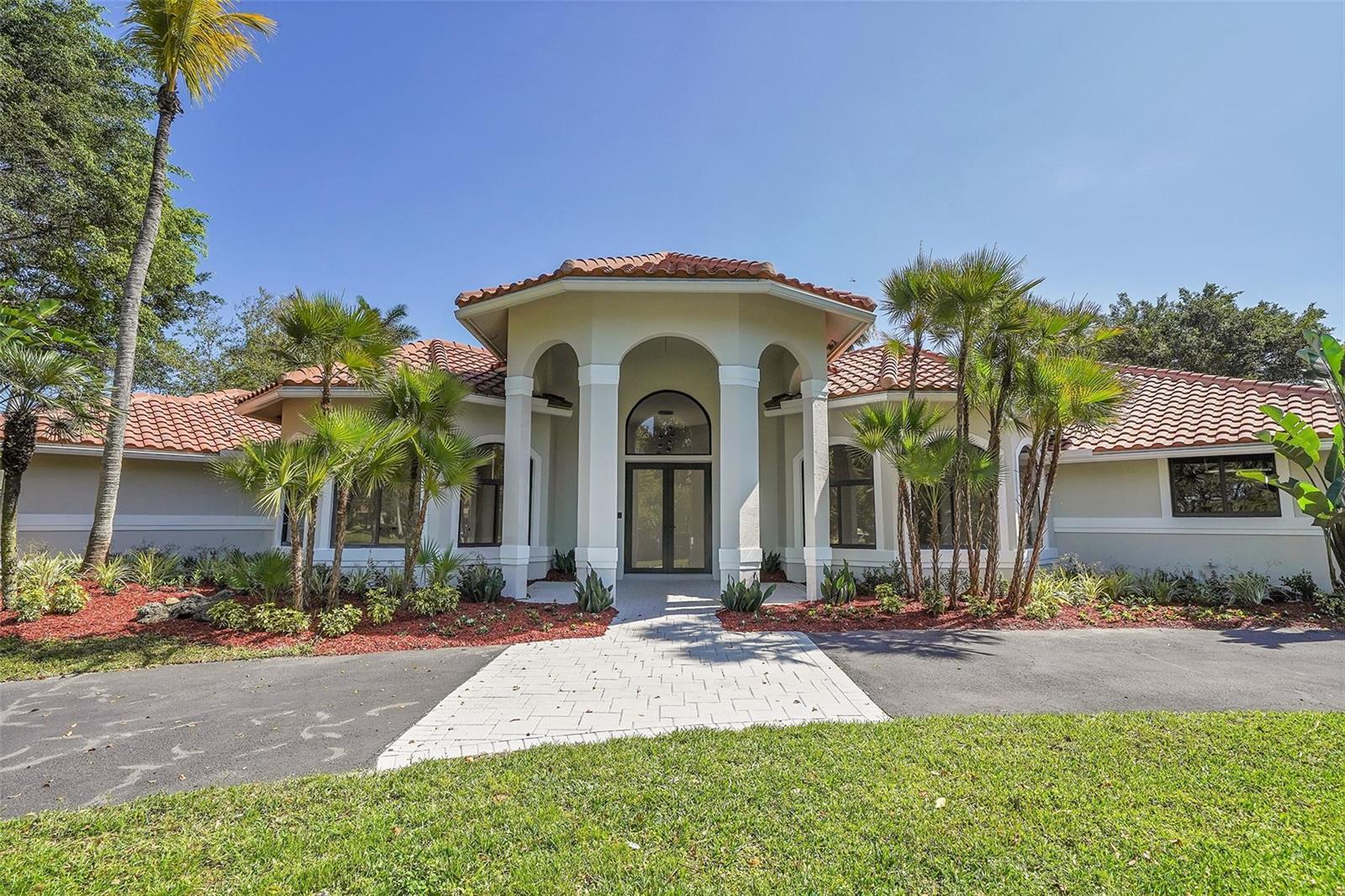 7685 NW 47th Drive, Coral Springs FL 33067 photo 2