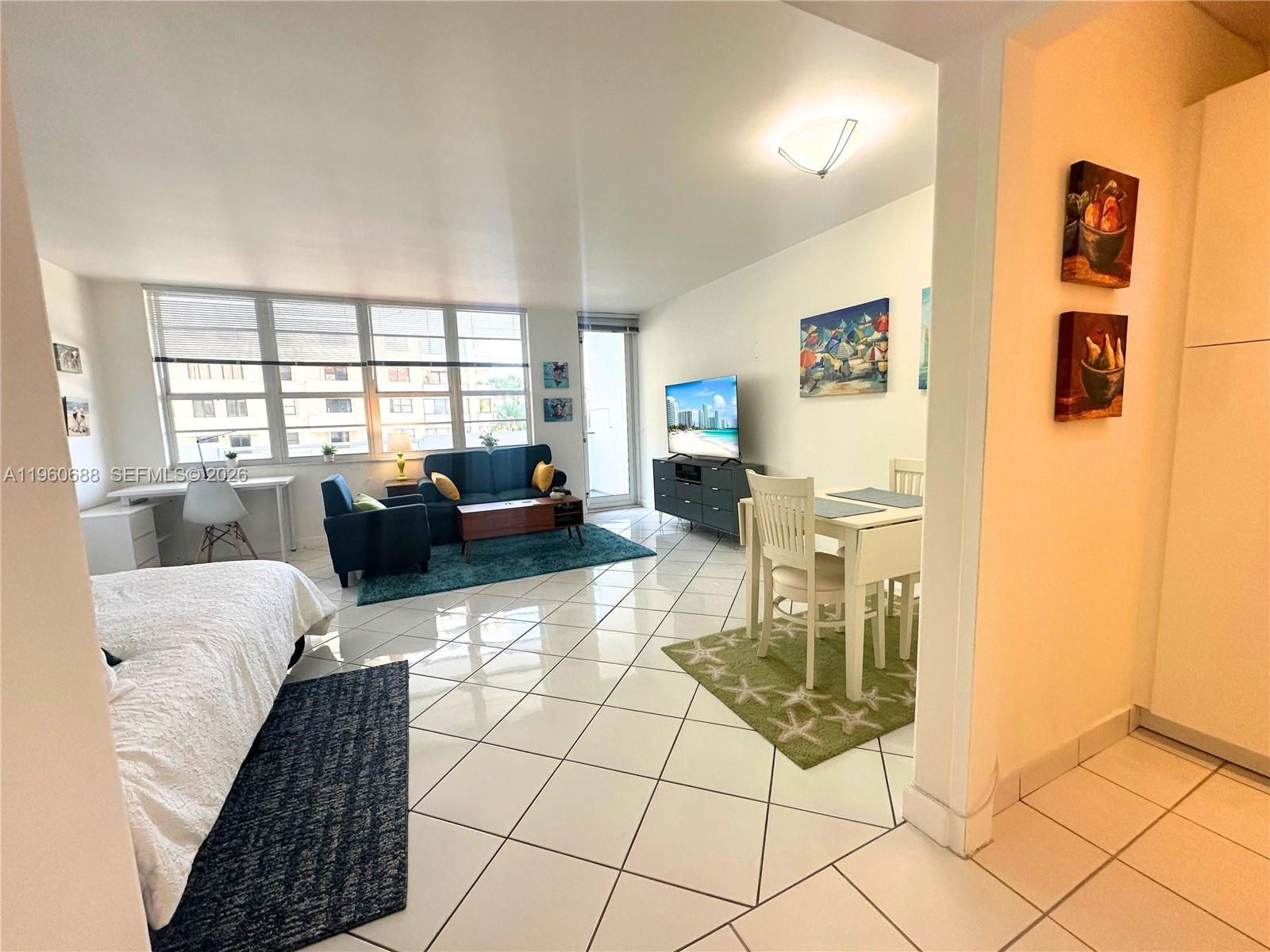 100 Lincoln Rd # 307, Miami Beach FL 33139 photo 4