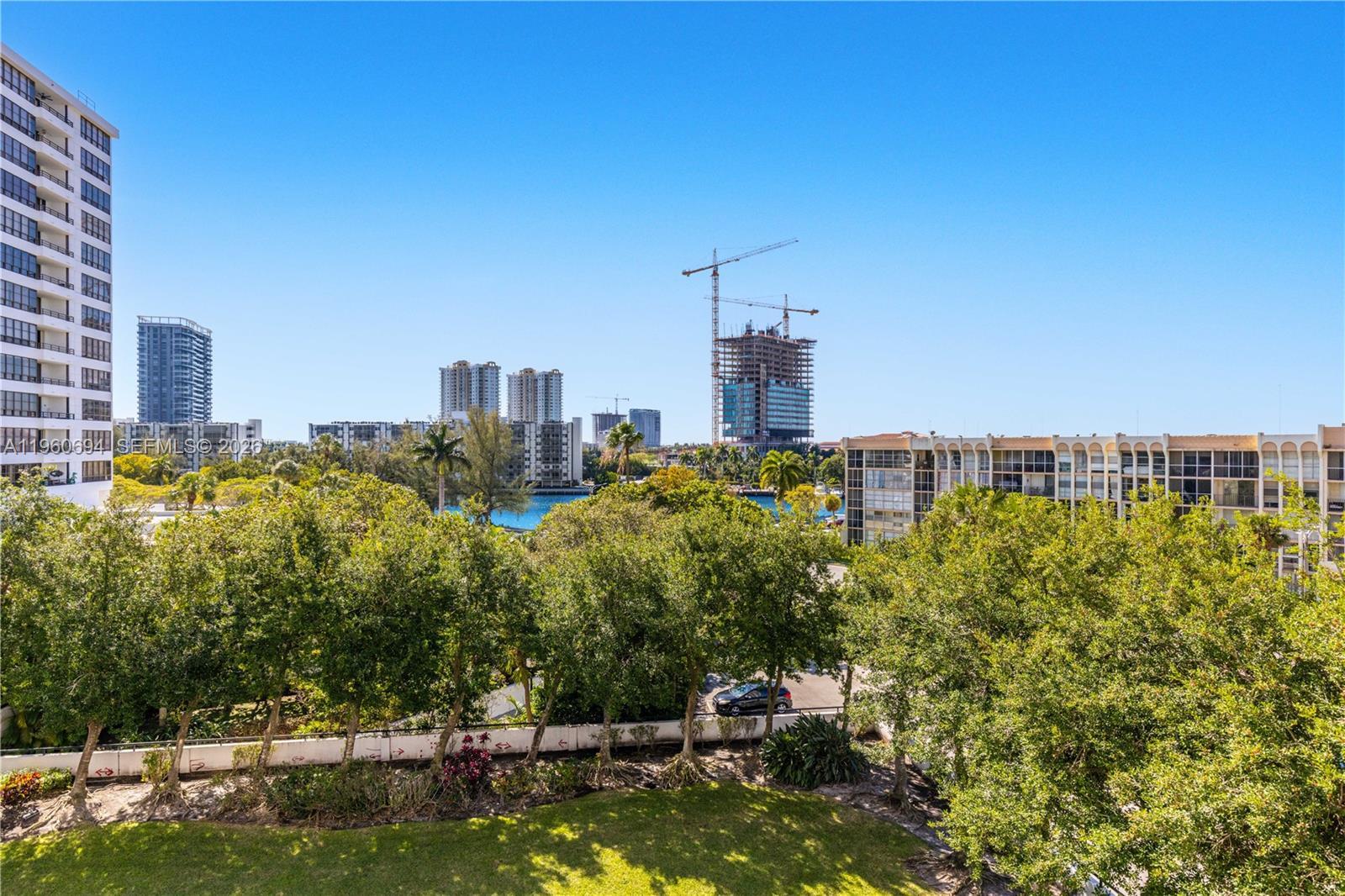 600 Three Islands Blvd # 411, Hallandale Beach FL 33009 photo 4