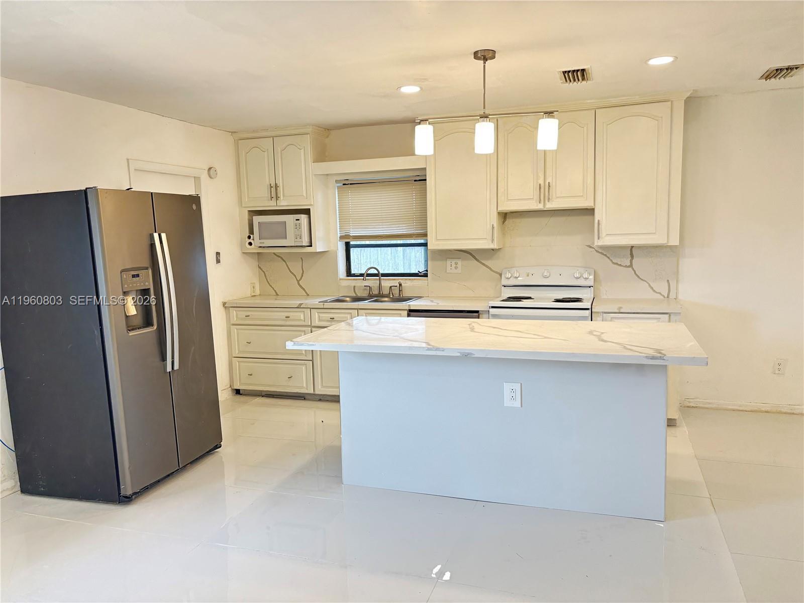 9711 Caribbean, Cutler Bay FL 33189 photo 5