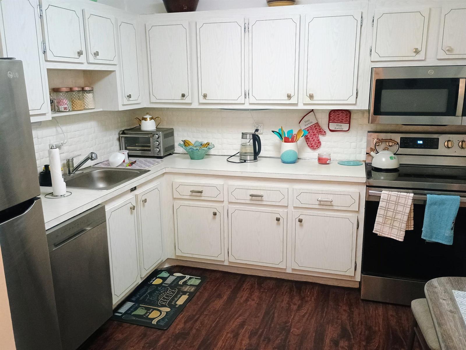 8100 SW 24th Street # 307, North Lauderdale FL 33068