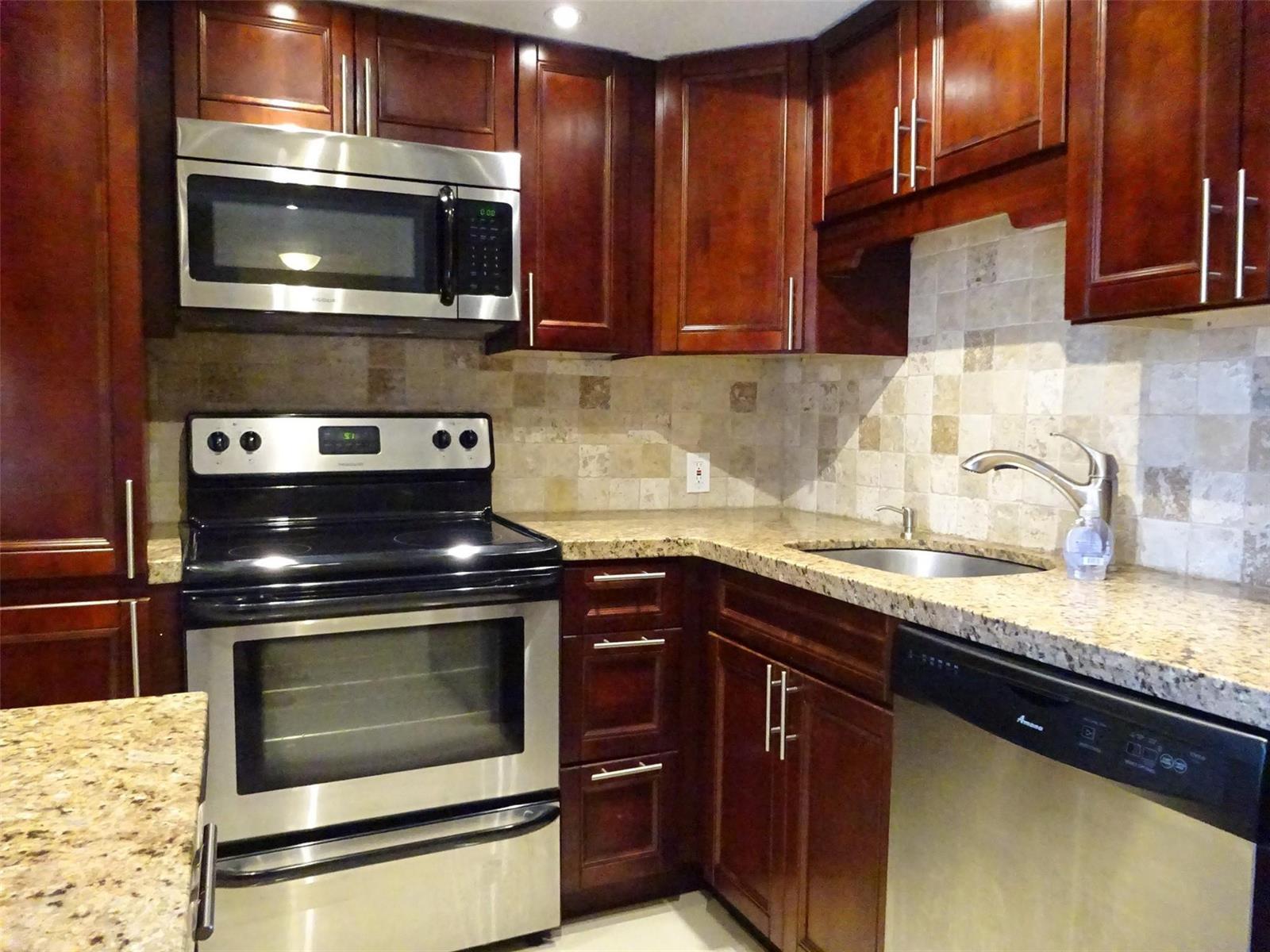 2801 N Palm Aire Drive # 308, Pompano Beach FL 33069