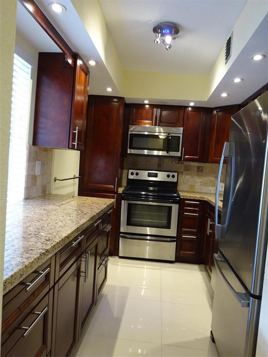 2801 N Palm Aire Drive # 308, Pompano Beach FL 33069 photo 5