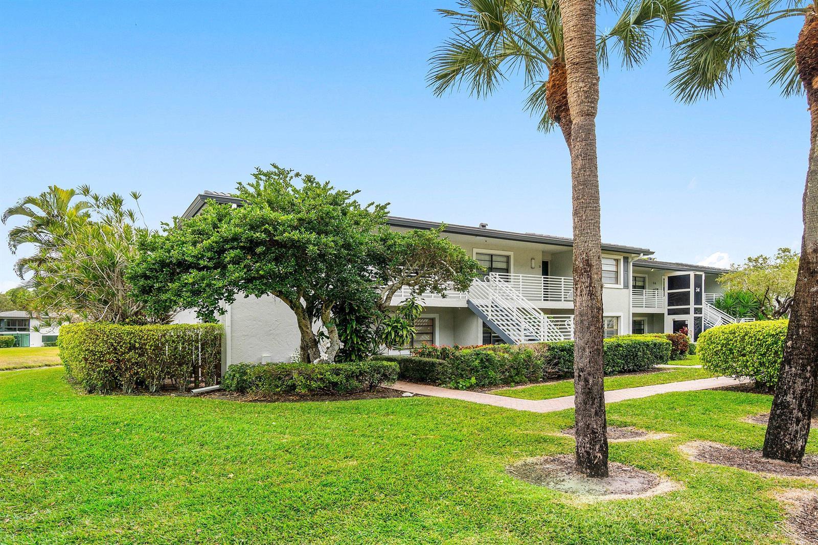 34 Southport Lane # A, Boynton Beach FL 33436 photo 2