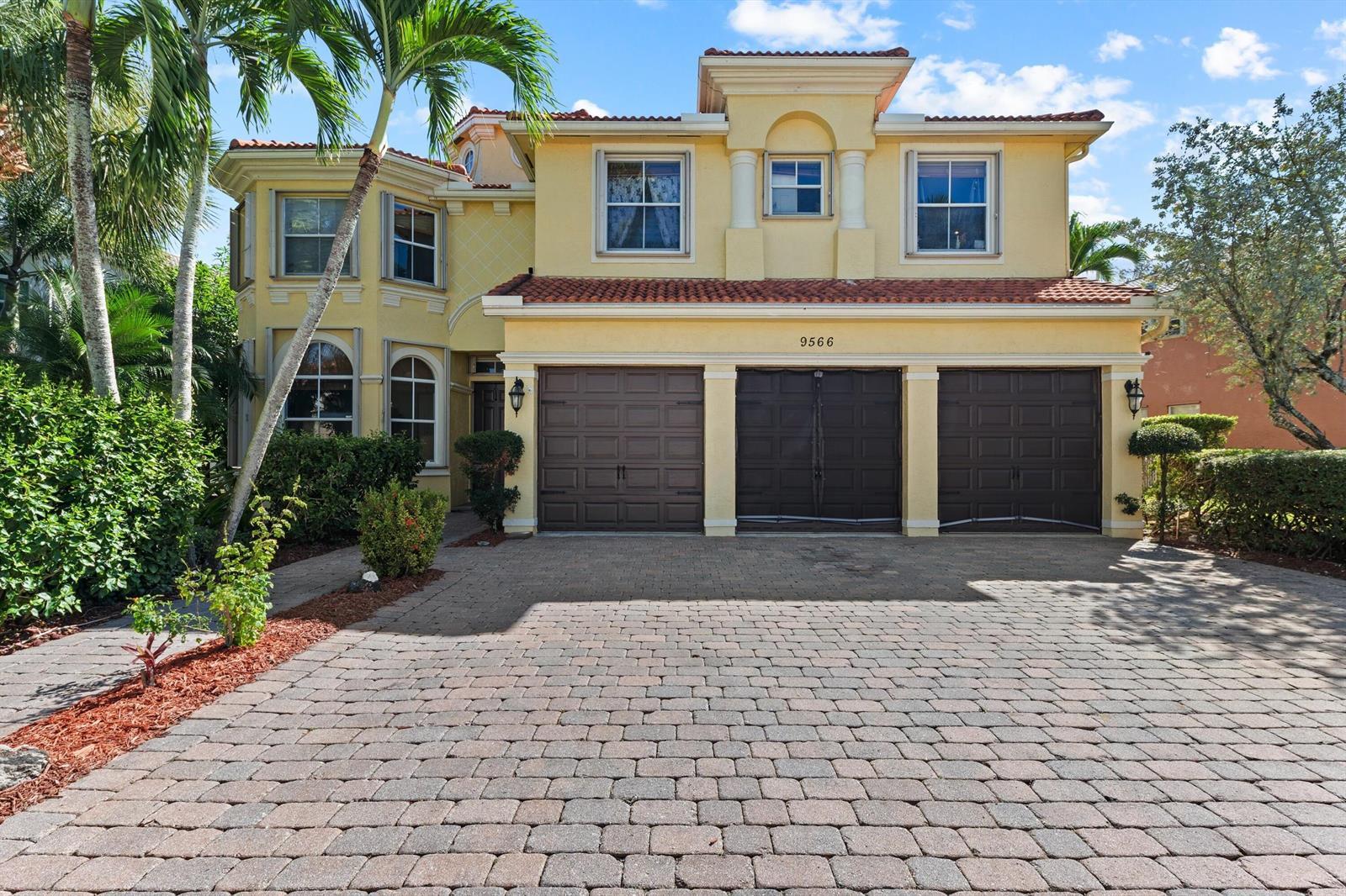 9566 Worswick Court, Wellington FL 33414 photo 3