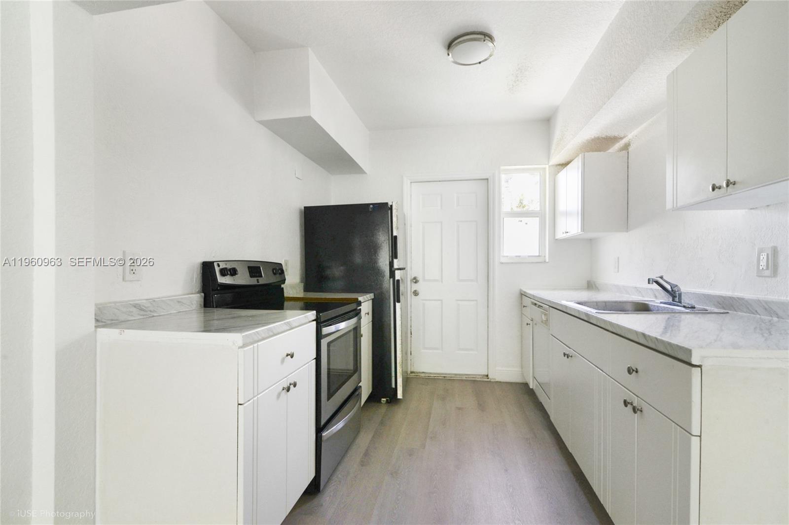 1050 98th St # 4W, Bay Harbor Islands FL 33154 photo 3