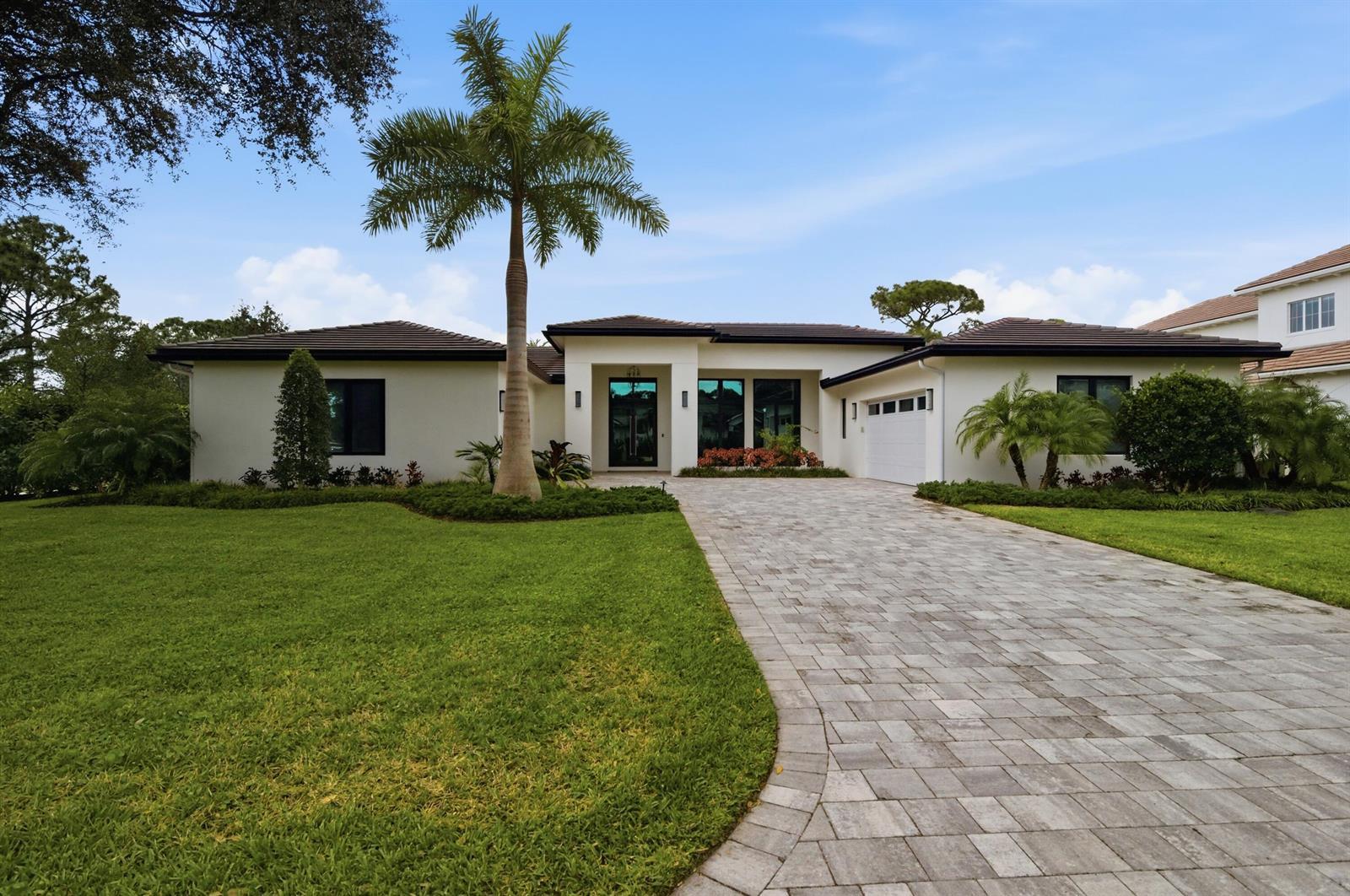 10200 SE Sandpine Lane, Hobe Sound FL 33455