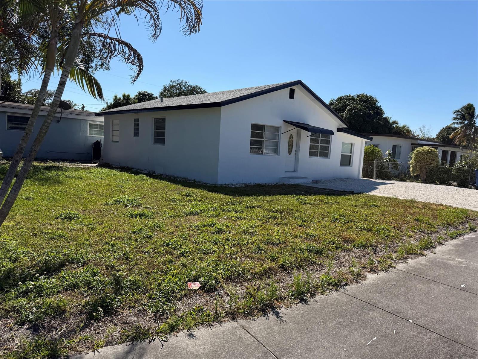 1006 NW 112th Terrace, Miami FL 33168 photo 3