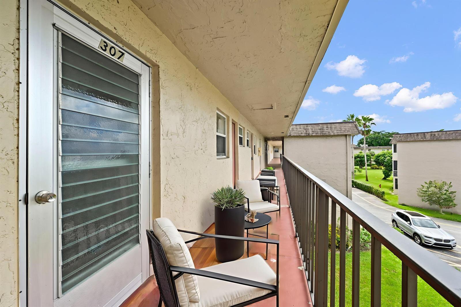 715 Lori Drive # 307, Palm Springs FL 33461 photo 2