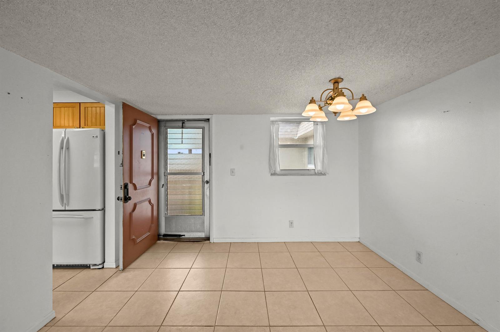715 Lori Drive # 307, Palm Springs FL 33461 photo 4