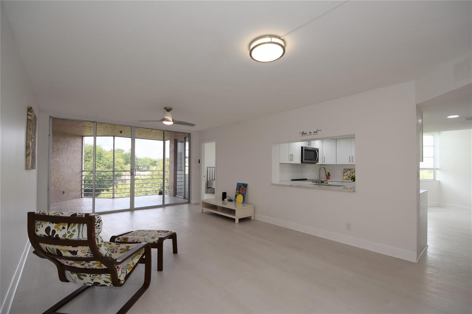 1831 Sabal Palm Drive # 407, Davie FL 33324 photo 4