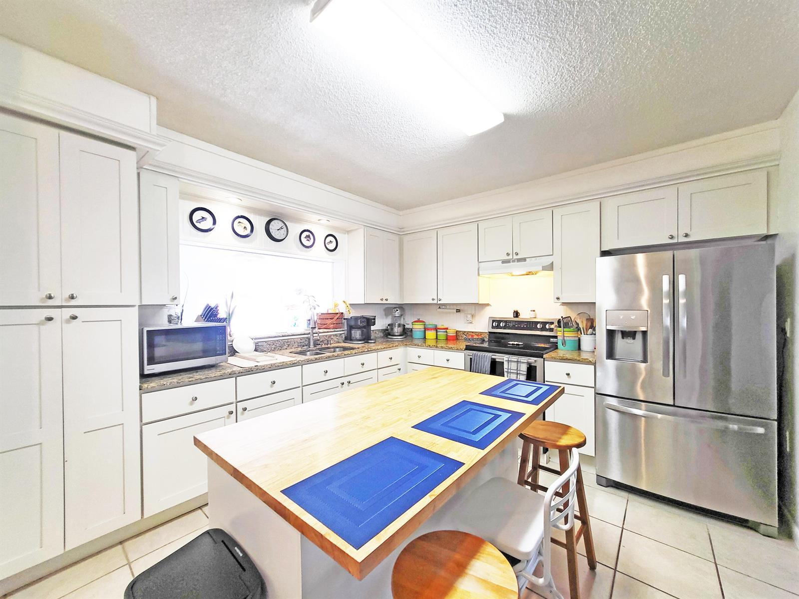 203 Melton Drive, Fort Pierce FL 34982 photo 5