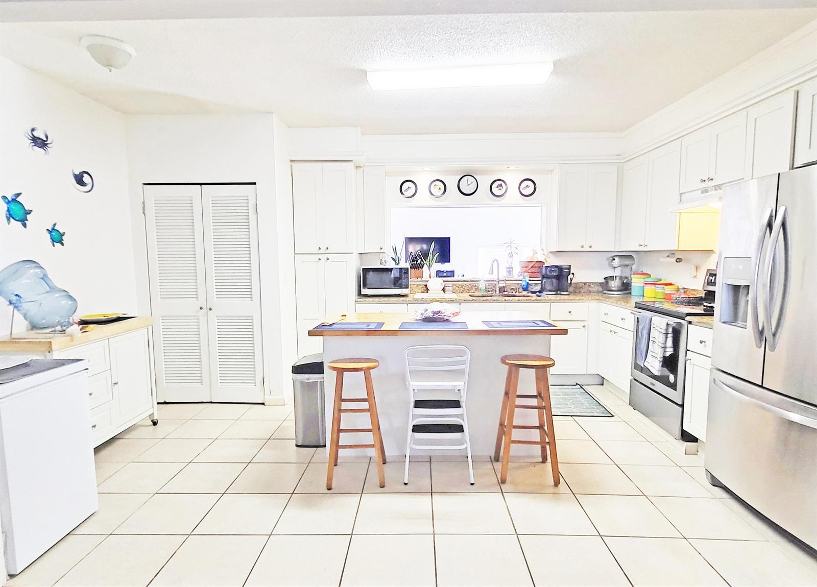 203 Melton Drive, Fort Pierce FL 34982 photo 4