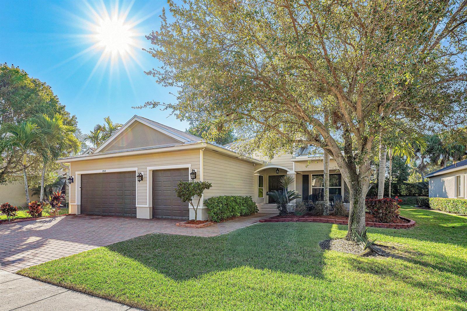 8948 New Hope Court, Royal Palm Beach FL 33411