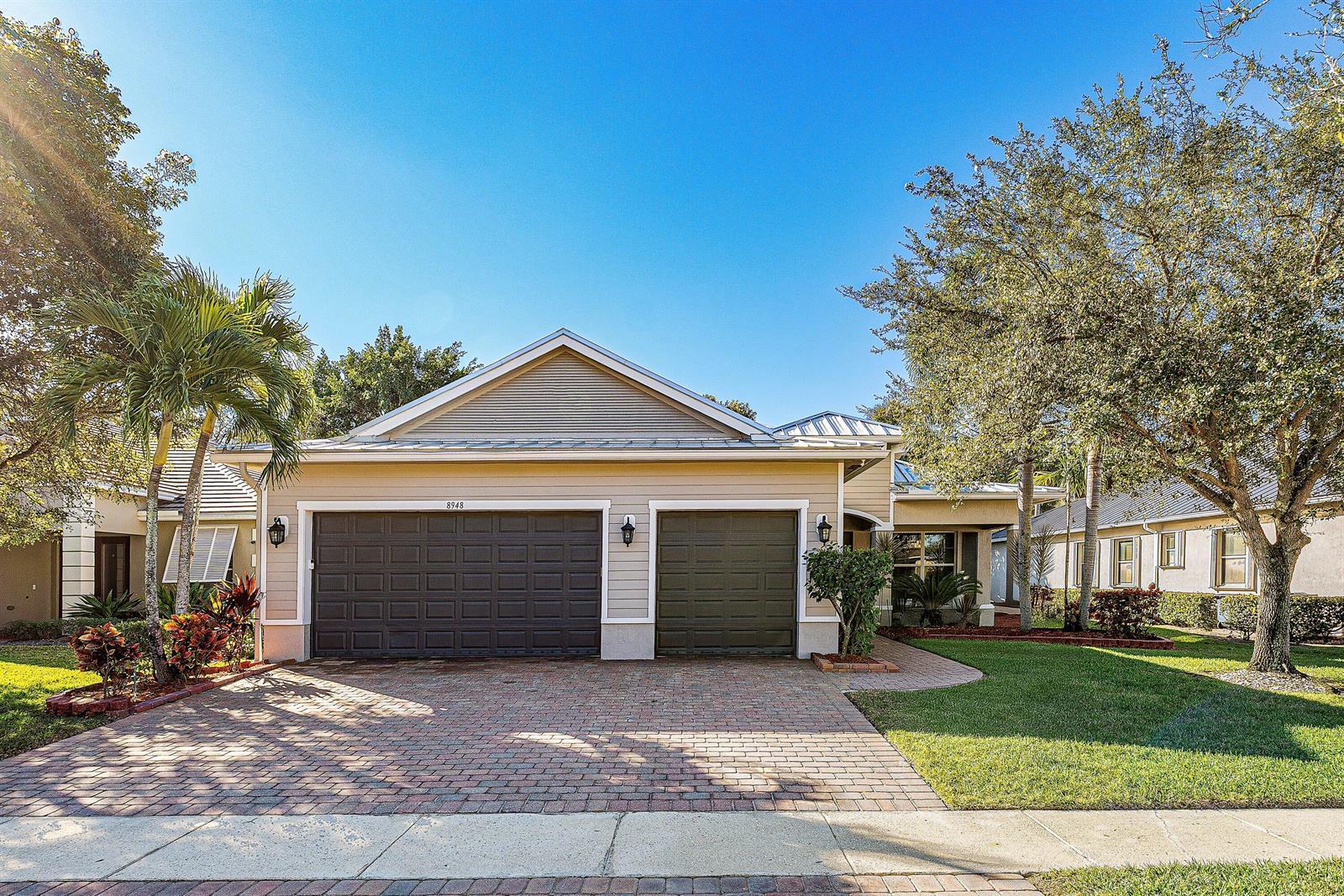8948 New Hope Court, Royal Palm Beach FL 33411 photo 4