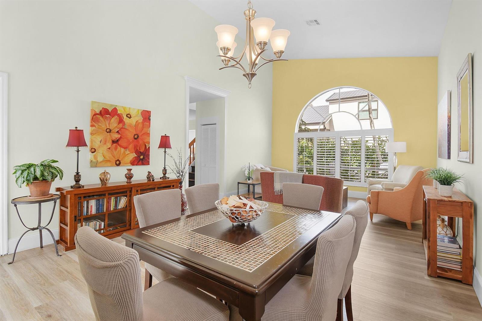 9246 SE Deerberry Place, Jupiter FL 33469
