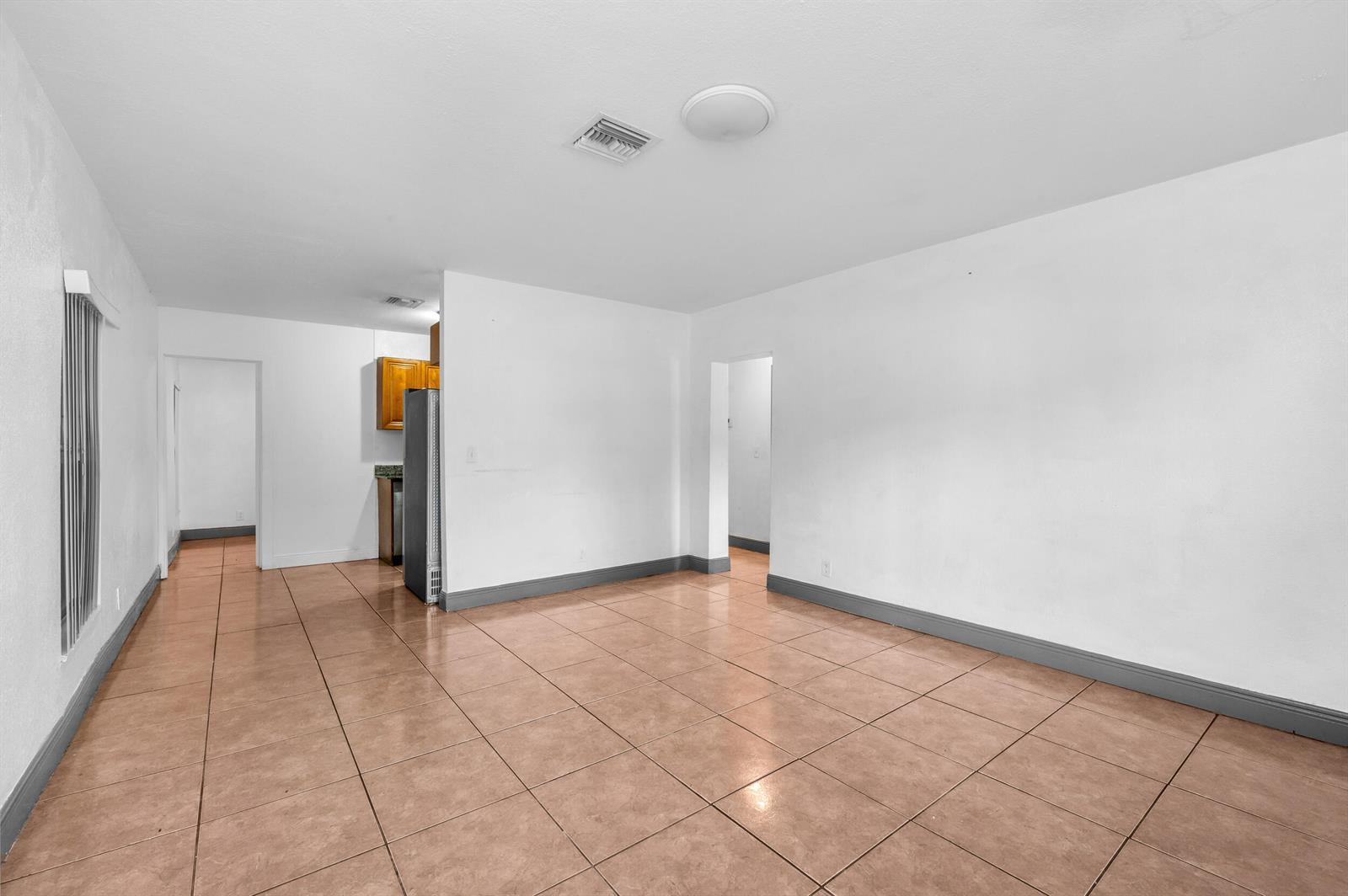 124 SW 10th Avenue, Boynton Beach FL 33435 photo 3