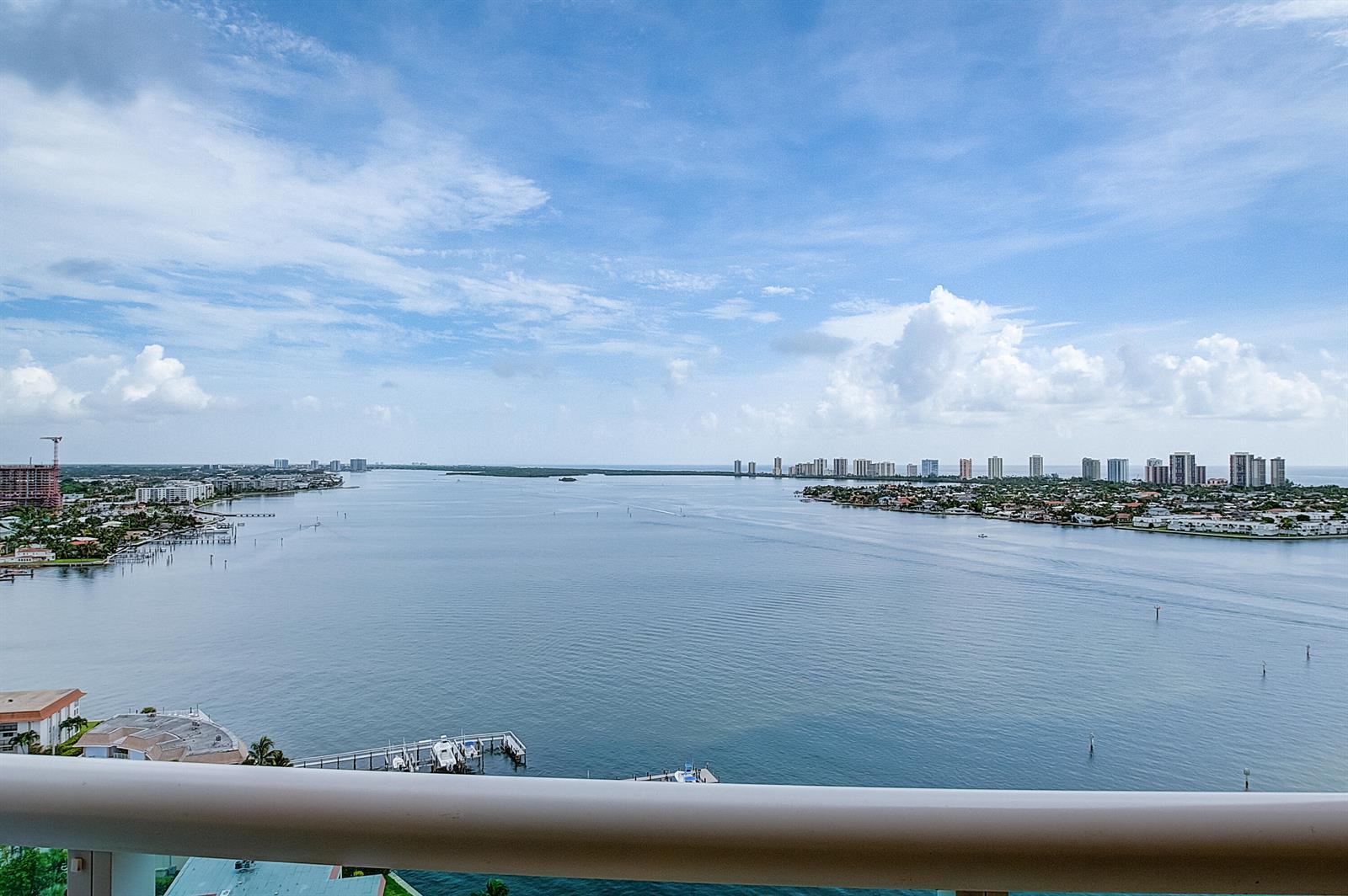 2650 Lake Shore Drive # 1404, Riviera Beach FL 33404 photo 3