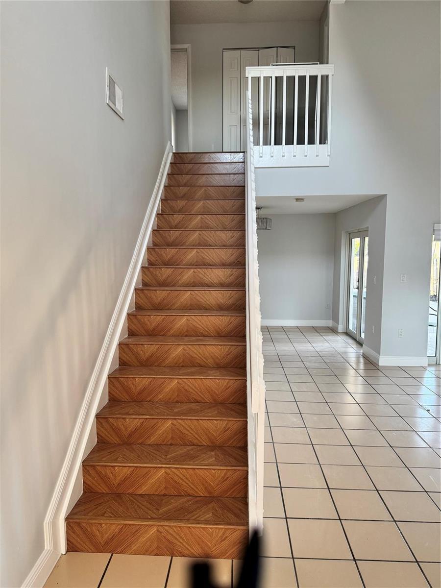 8201 NW 198th Street, Hialeah FL 33015 photo 3