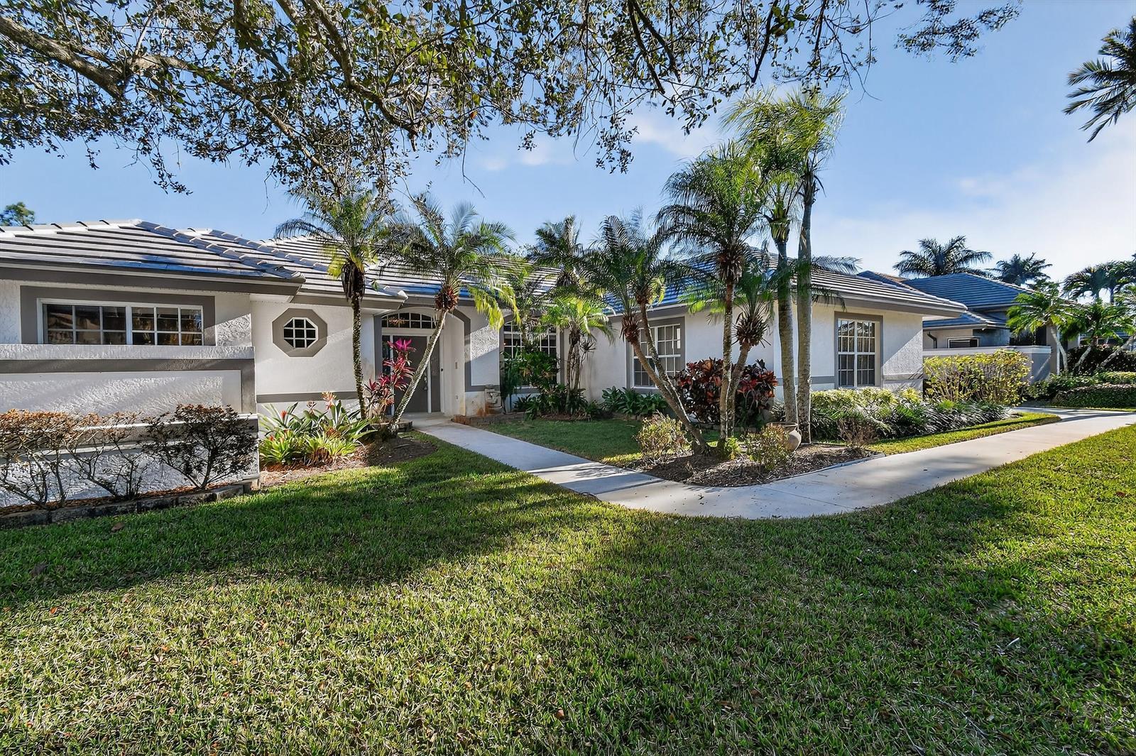 5358 SE Serenoa Terrace, Hobe Sound FL 33455 photo 2