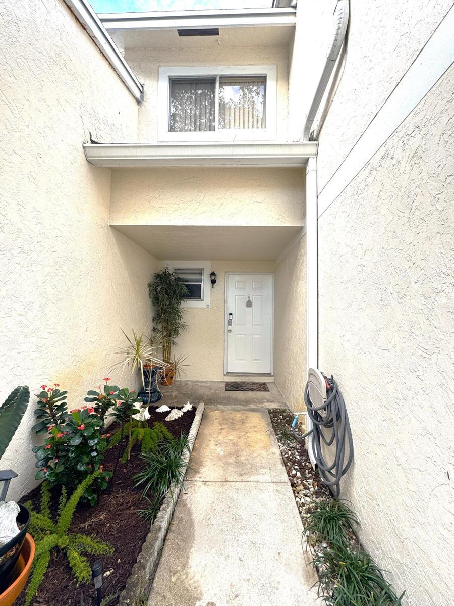 1997 Discovery Circle # 1997, Deerfield Beach FL 33442 photo 4