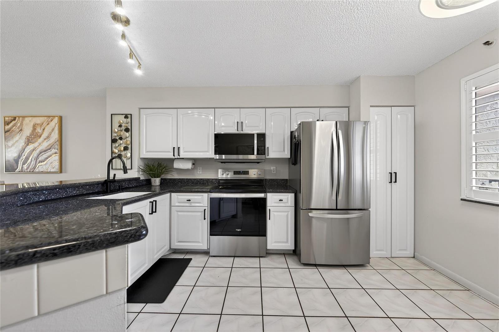 2215 Cypress Island Drive # 701, Pompano Beach FL 33069 photo 2