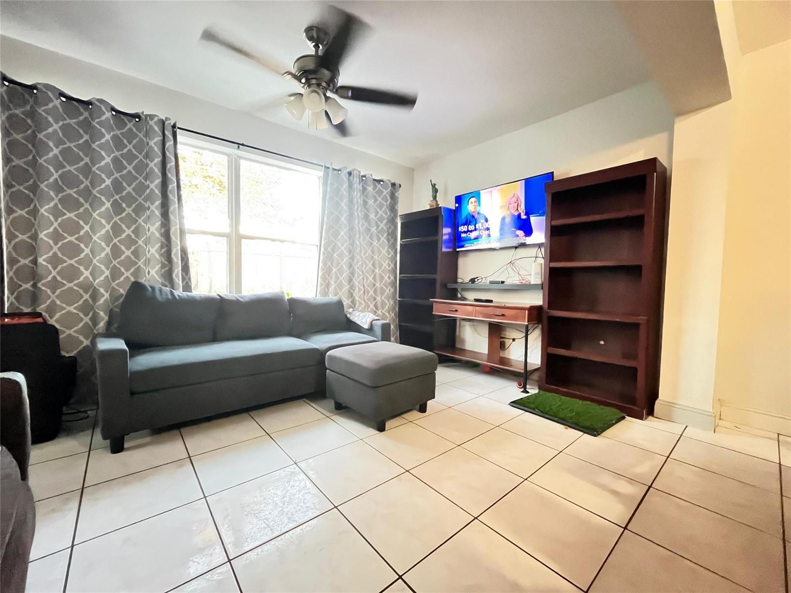 2701 Arcadia Drive, Miramar FL 33023 photo 4
