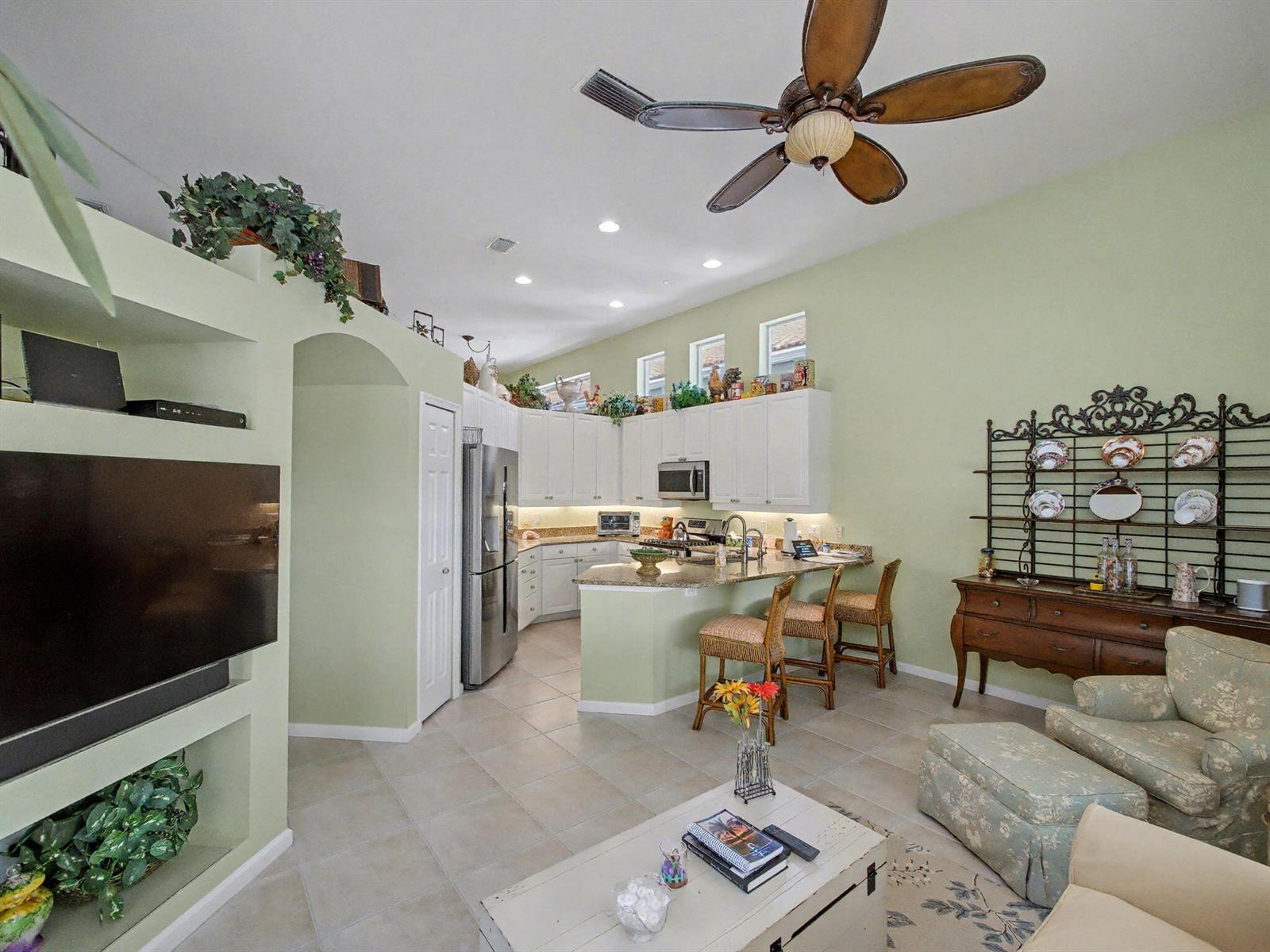 207 Sunset Bay Court, Palm Beach Gardens FL 33418 photo 5