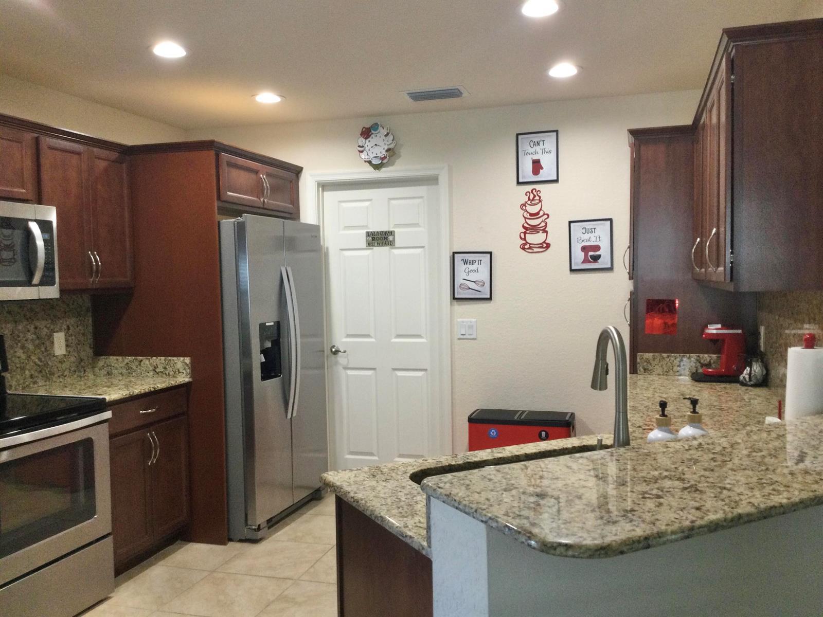 44 Mediterranean Boulevard N, Port St. Lucie FL 34952 photo 3