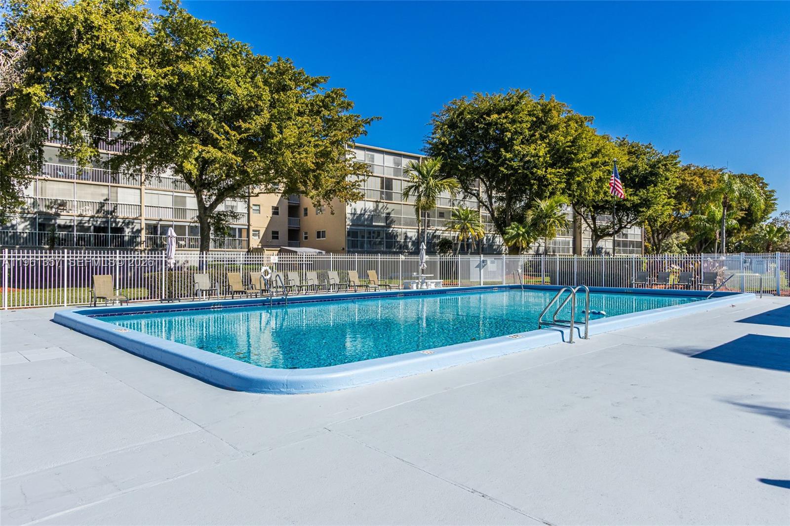 5100 Washington St # 312, Hollywood FL 33021 photo 2