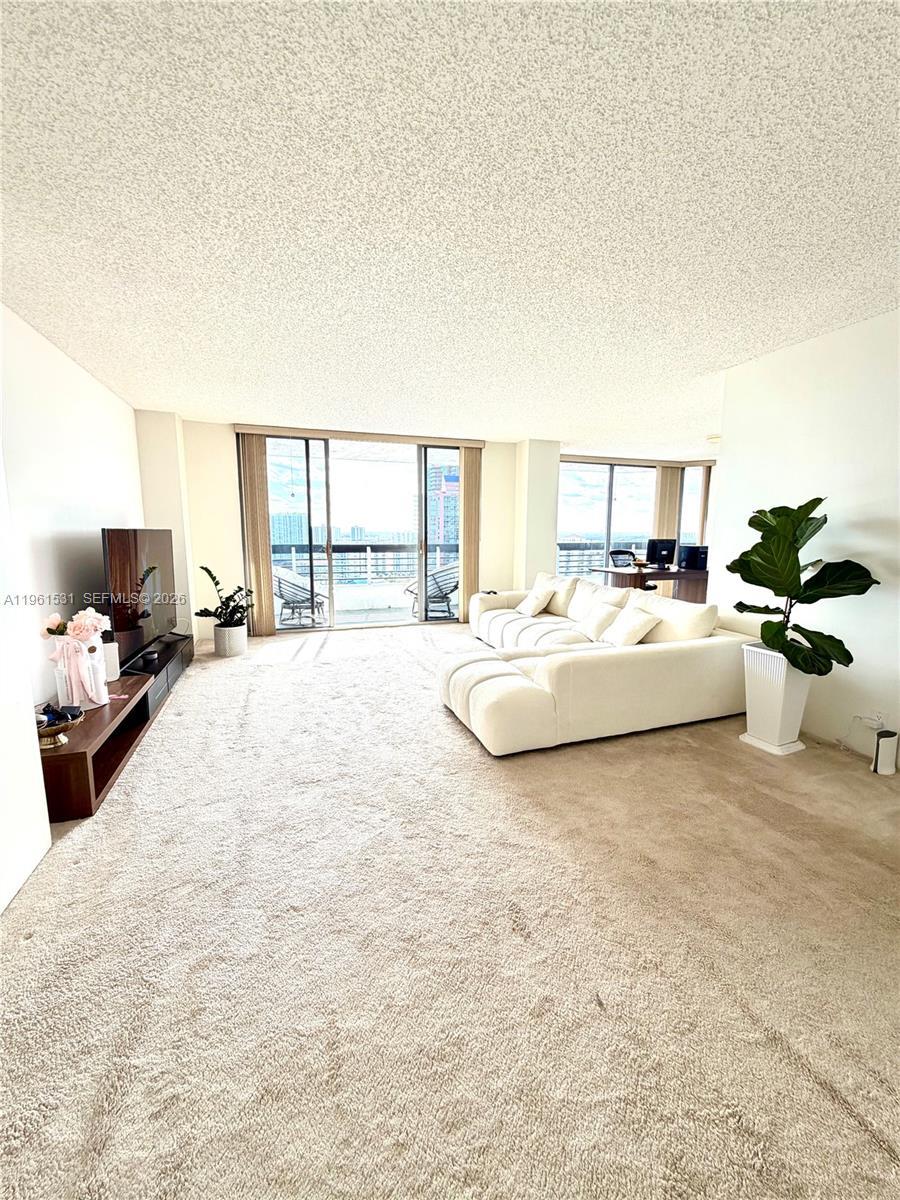 3530 Mystic Pointe Dr # 2605, Aventura FL 33180 photo 3