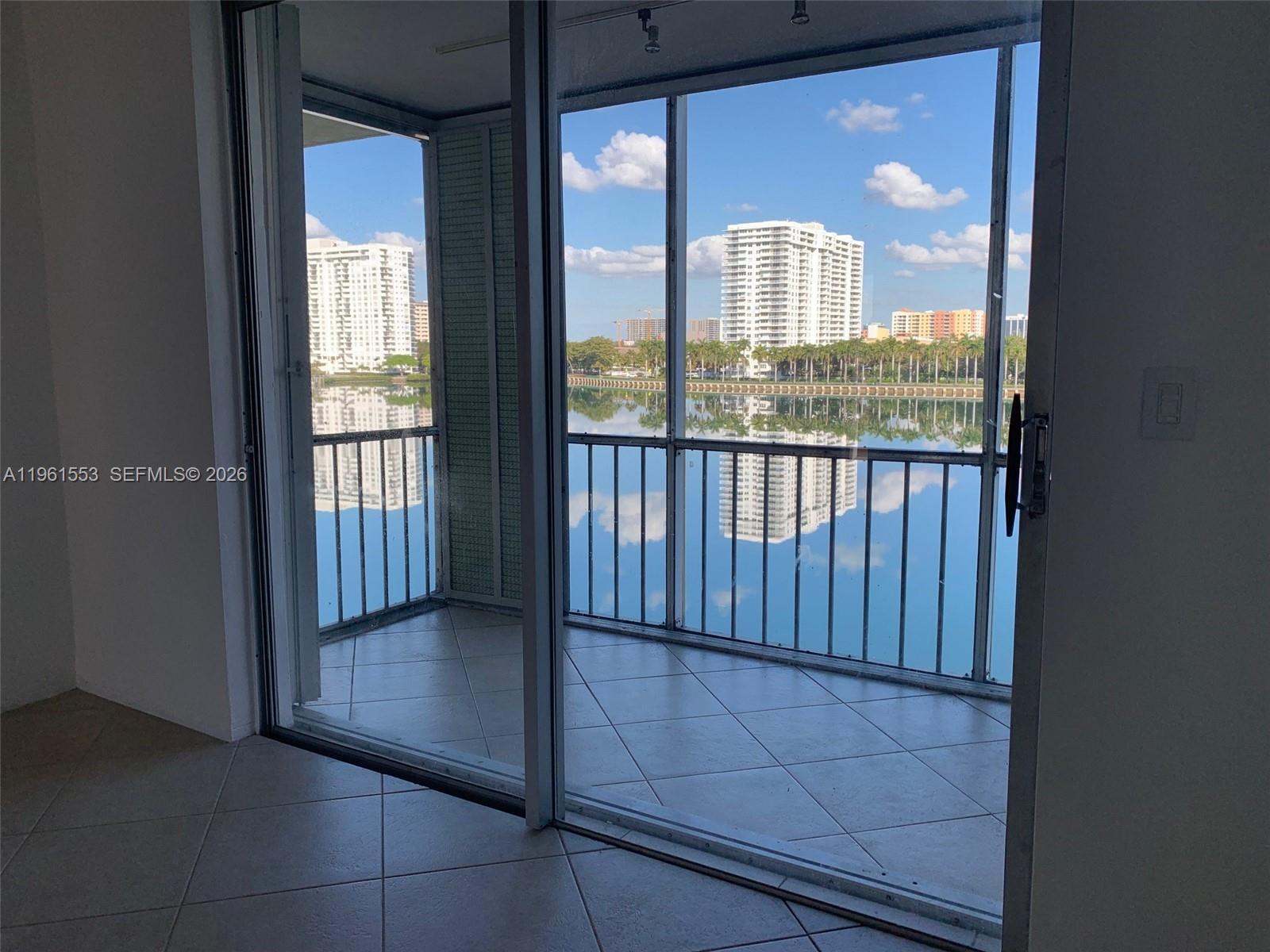 2999 POINT EAST DR # C609, Aventura FL 33160 photo 2