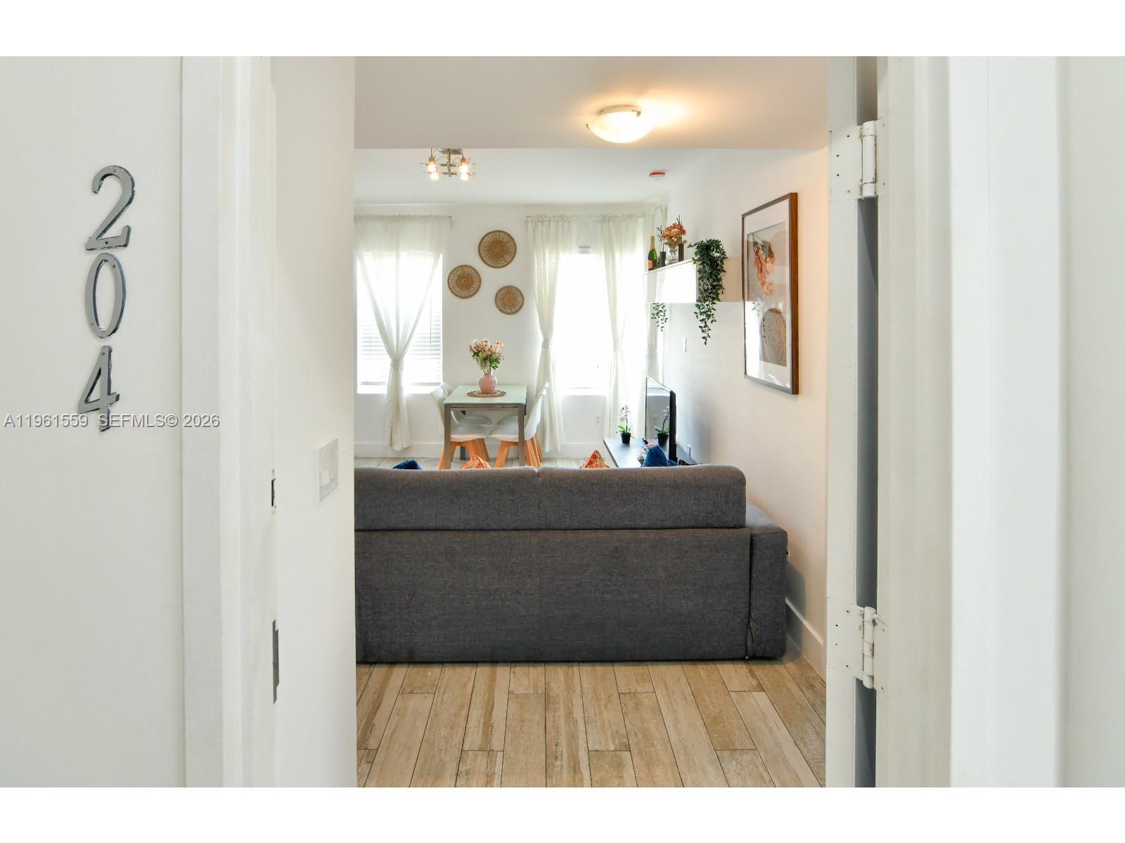 811 Jefferson Ave # 204, Miami Beach FL 33139 photo 3