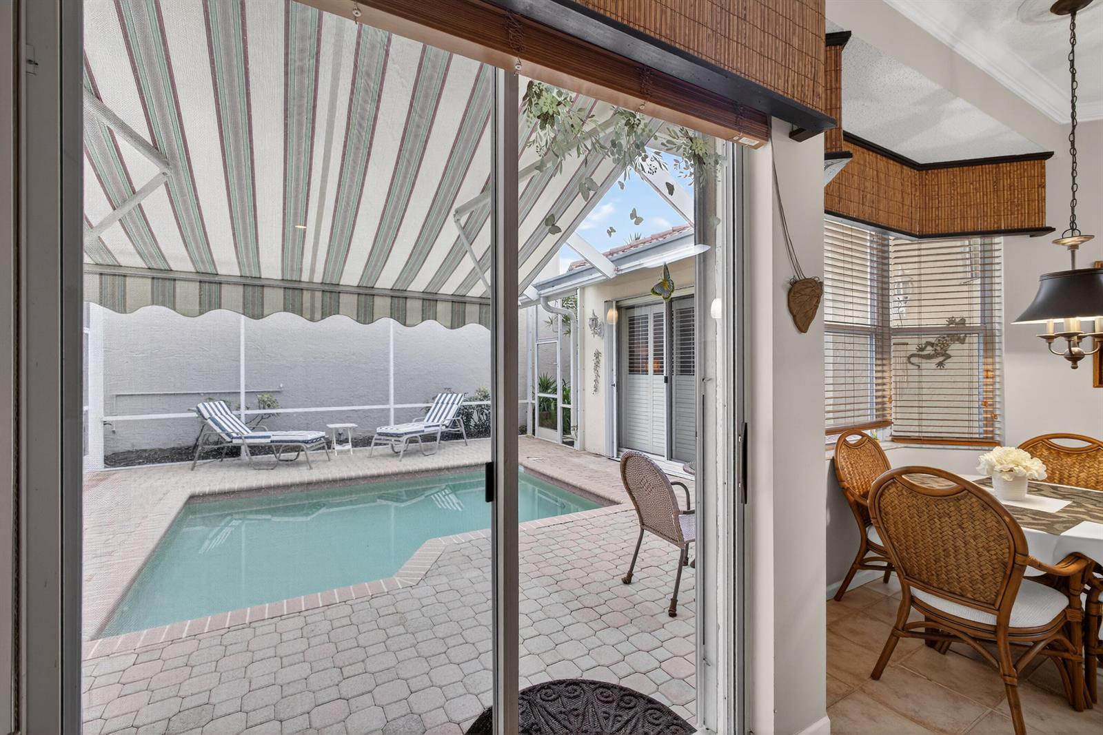 2085 Chagall Circle, West Palm Beach FL 33409 photo 2