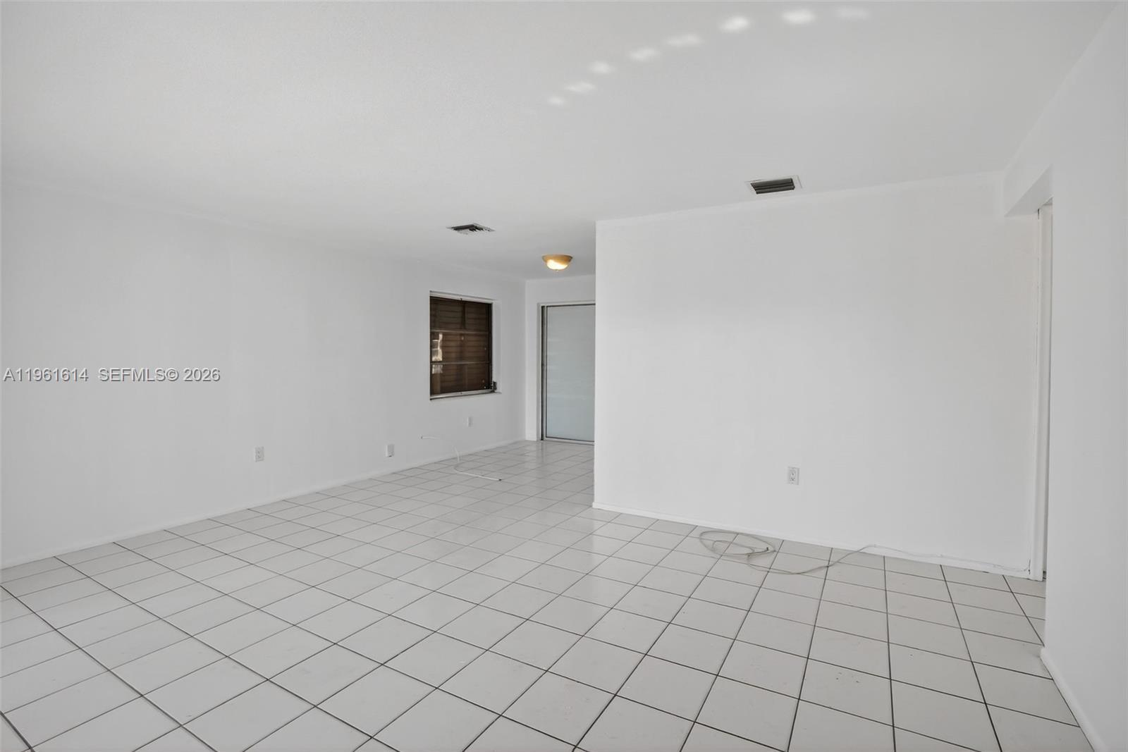 6853 NW 26th Ct, Sunrise FL 33313 photo 5